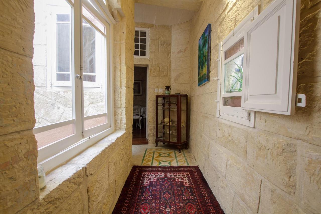 라바트 Town House Steeped In History 빌라 외부 사진